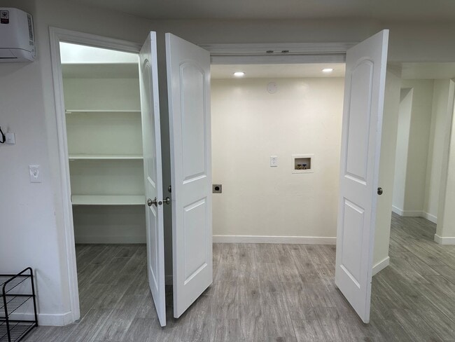 Building Photo - 4000 Mount Airey Dr