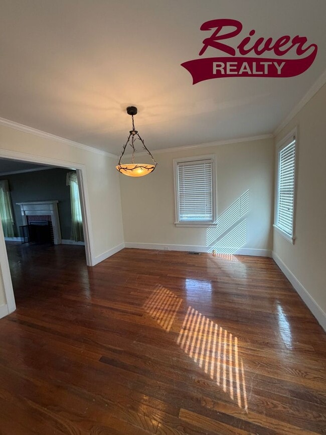 Building Photo - Brick home in Augusta!