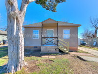 Building Photo - 3312 S Harvey Ave