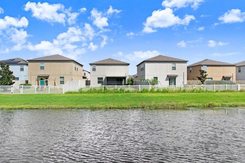 Building Photo - 15461 Broad Brush Dr