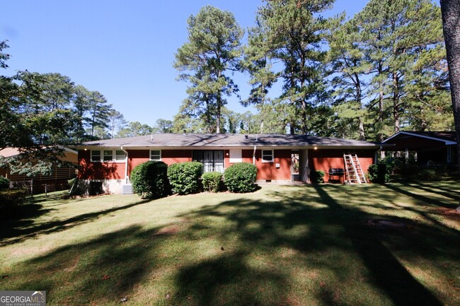 Building Photo - 1959 Shepherd Cir SW