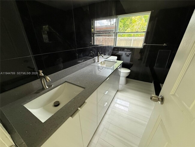 Building Photo - 18333 SW 296th St