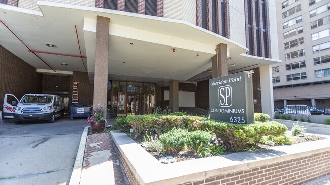 Primary Photo - 6325 N Sheridan Rd