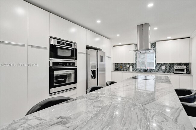 Building Photo - 4662 NW 99th Ave
