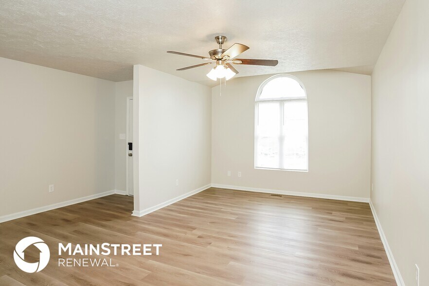 Building Photo - 114 Chriswood Ave