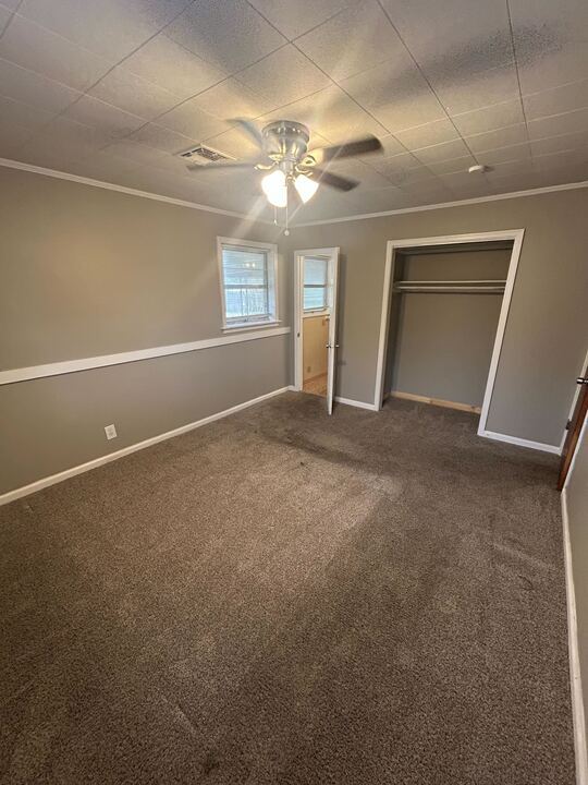 Building Photo - 1207 Devonshire Dr