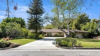 Building Photo - 756 Fairfield Cir