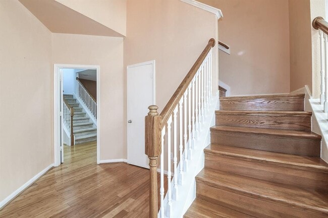 Building Photo - 6323 Channelbrook Ln