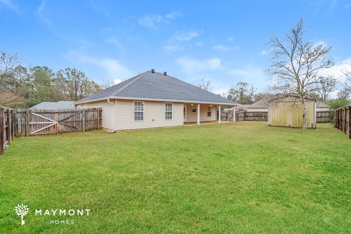 Building Photo - 238 Timberlake Dr