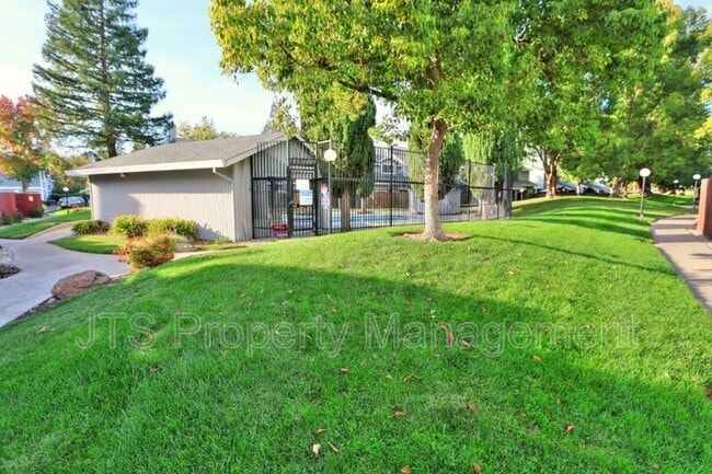 Building Photo - 3569 Caballero Ln