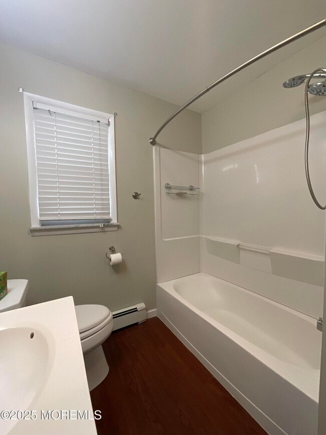 Building Photo - 554 Jamaica Blvd