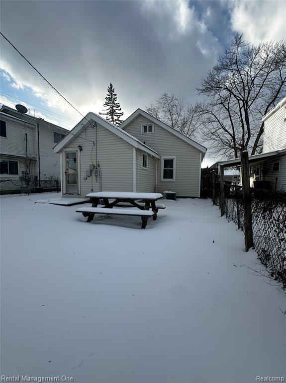 Building Photo - 7286 Gilman St