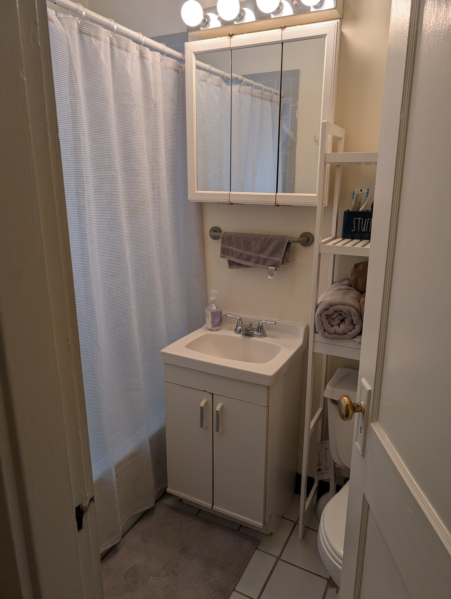 Building Photo - 4 Ransom Rd