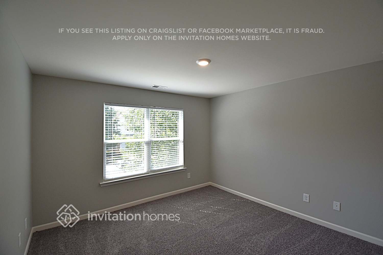 Building Photo - 26 Oakbrook Dr