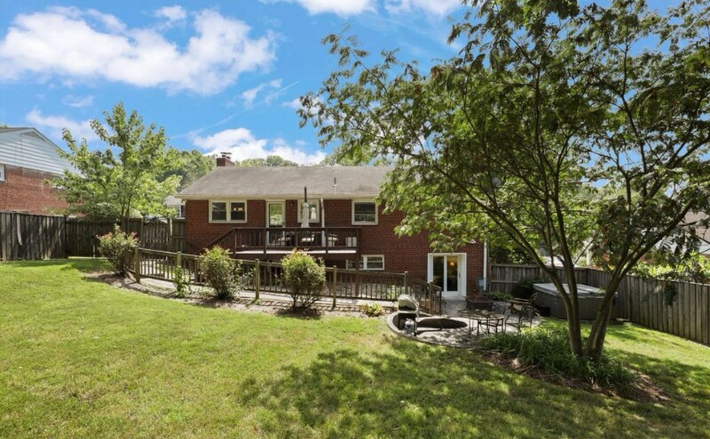 Building Photo - 5954 Kedron St