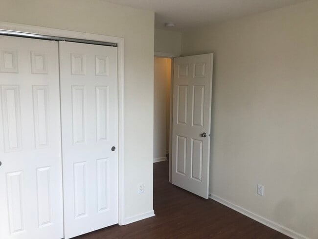 Building Photo - 8105 Whistlewood Dr