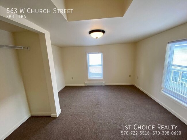 Building Photo - 563 W Church St