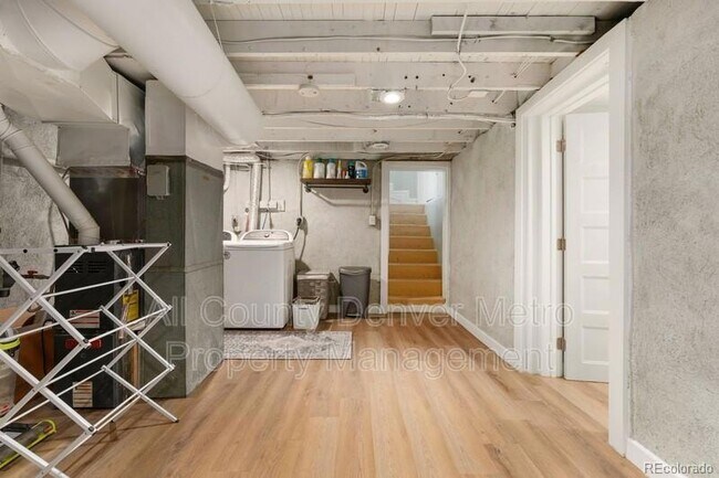 Building Photo - 1351 Garfield St