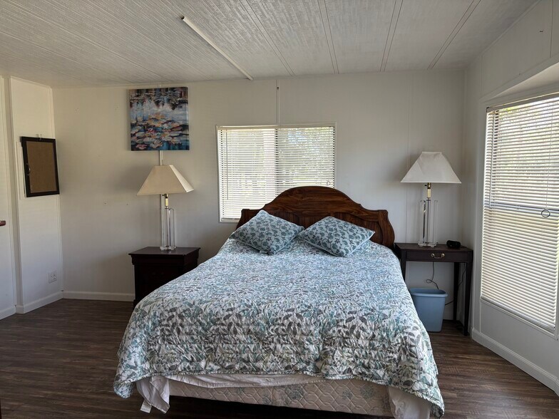 Building Photo - 2658 SW Monarch Trl