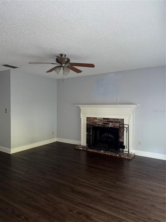 Building Photo - 493 Harvest Oak Ct