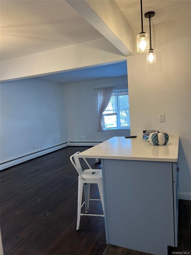 Building Photo - 72 2nd Ave