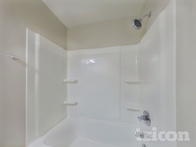 Building Photo - 2037 St Augustine Pl