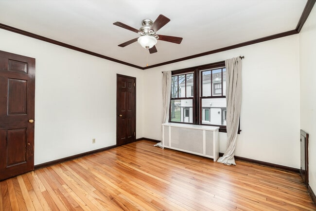 Building Photo - 508 Farrell Dr