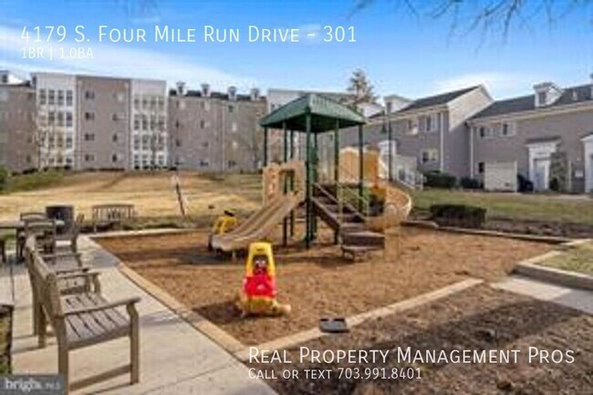 Building Photo - 4179 S Four Mile Run Dr
