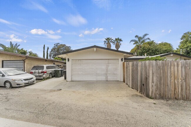 Building Photo - 600 S Brookhurst Rd
