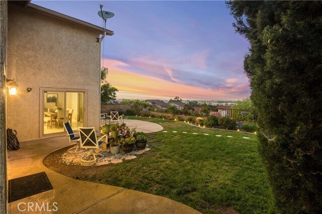 Building Photo - 3019 Carolwood Ln