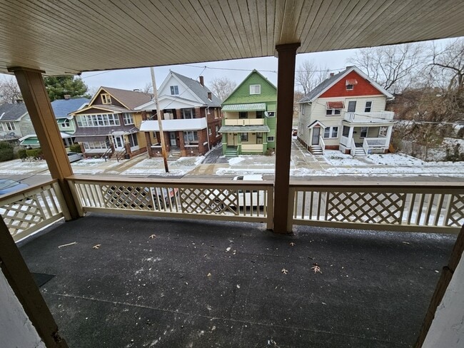 Building Photo - 440 E 115th St