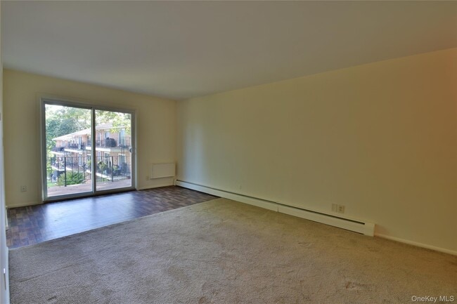 Building Photo - 51 Leroy Pl
