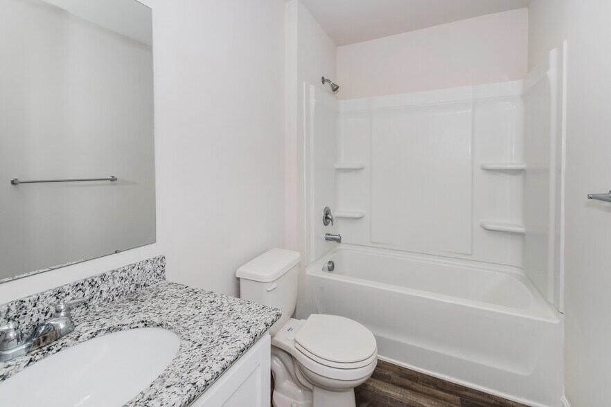 Building Photo - 112 Saddle Brooke Trce
