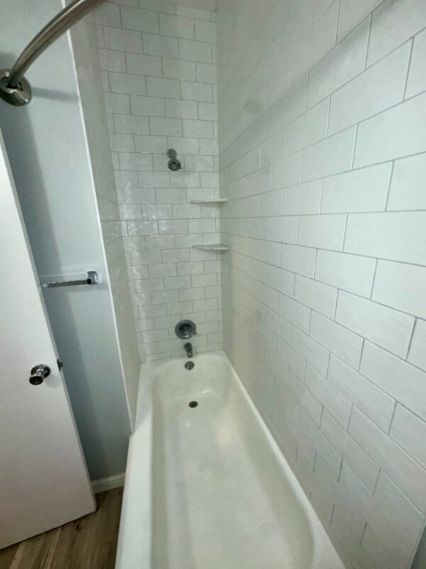 Building Photo - 85 Easton Ave