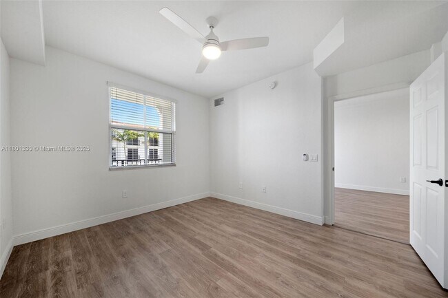 Building Photo - 10170 SW 7th St