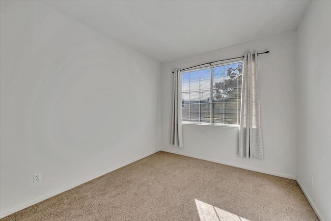 Building Photo - Spacious 4 Bedroom Home. Located in Cupertino