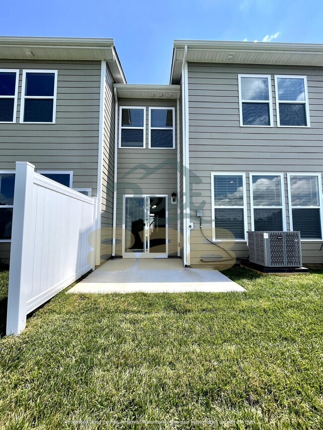 Building Photo - 146 Creekview Rd