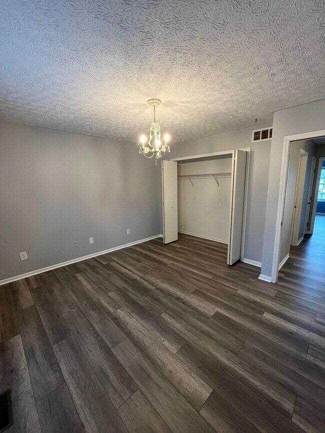 Building Photo - 208 Caswell Dr