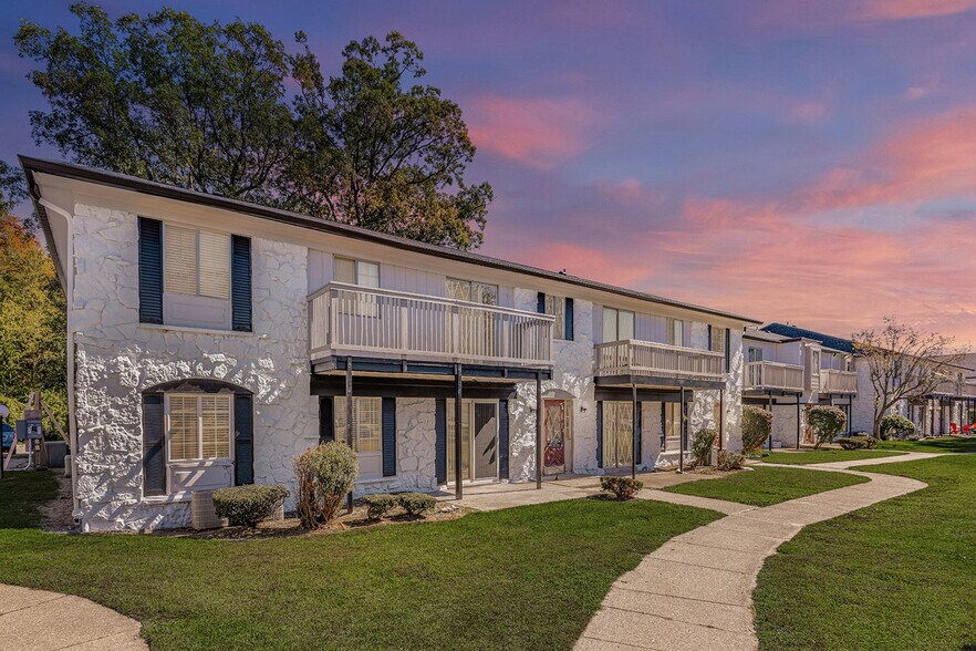 Prosper 3001 E Jefferson Blvd South Bend IN 46615 Apartment Finder