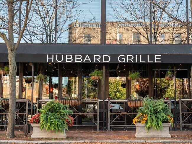 Building Photo - 1145 N High St