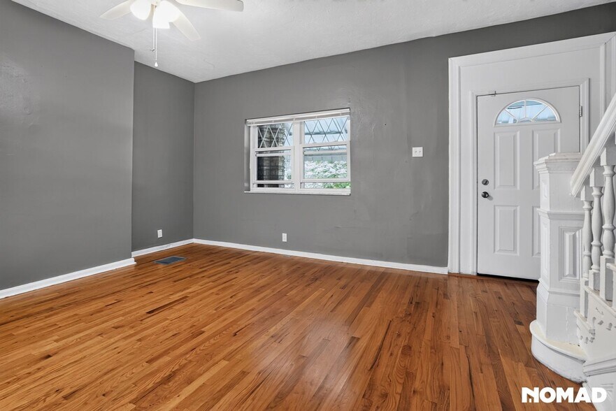 Building Photo - 1117 Chartiers Ave