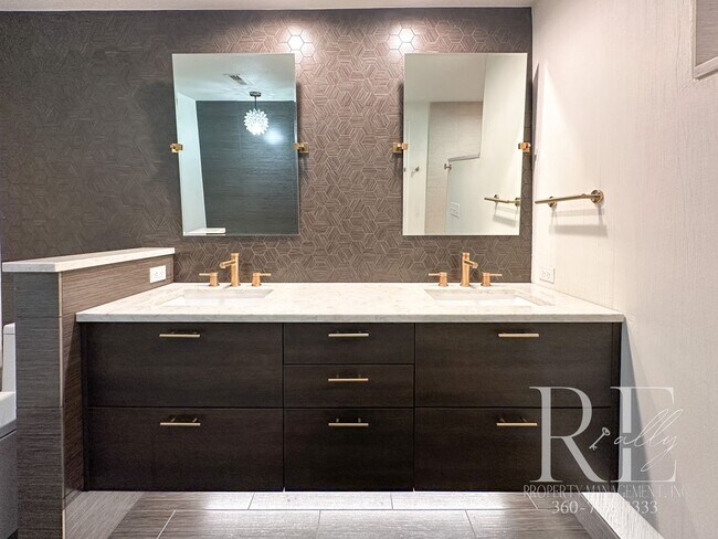 Building Photo - Mid-Century Modern Dream Home with Chef’s ...