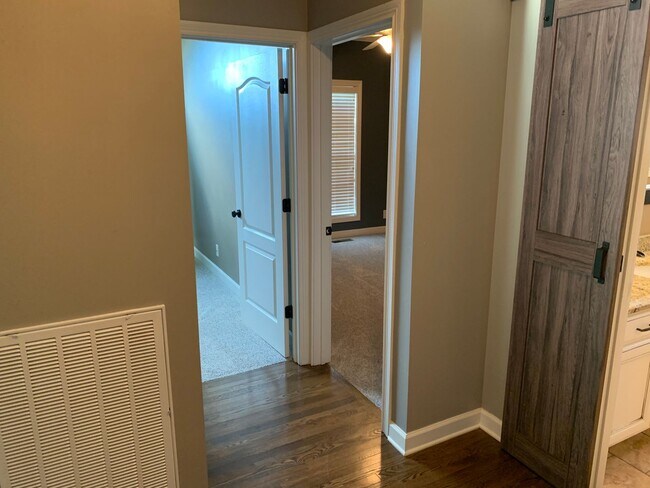 Building Photo - Luxury Living! Beautiful Brick Home in Sango with 3 car garage.