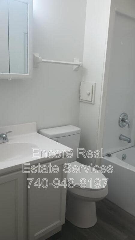 Building Photo - 80 High St