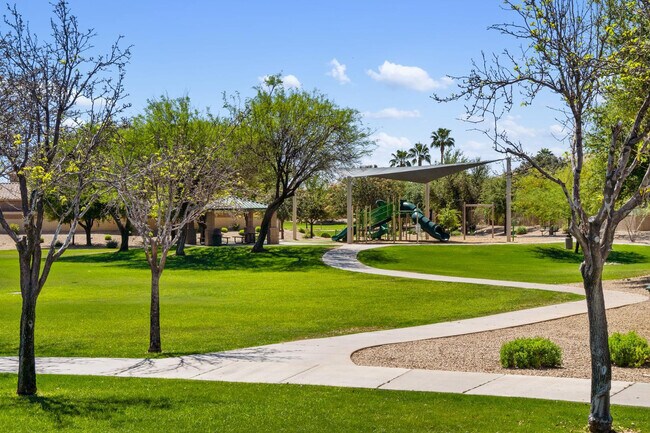 Building Photo - 2771 E Wisteria Dr