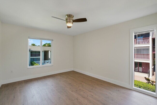 Building Photo - 8601 Huron Ct