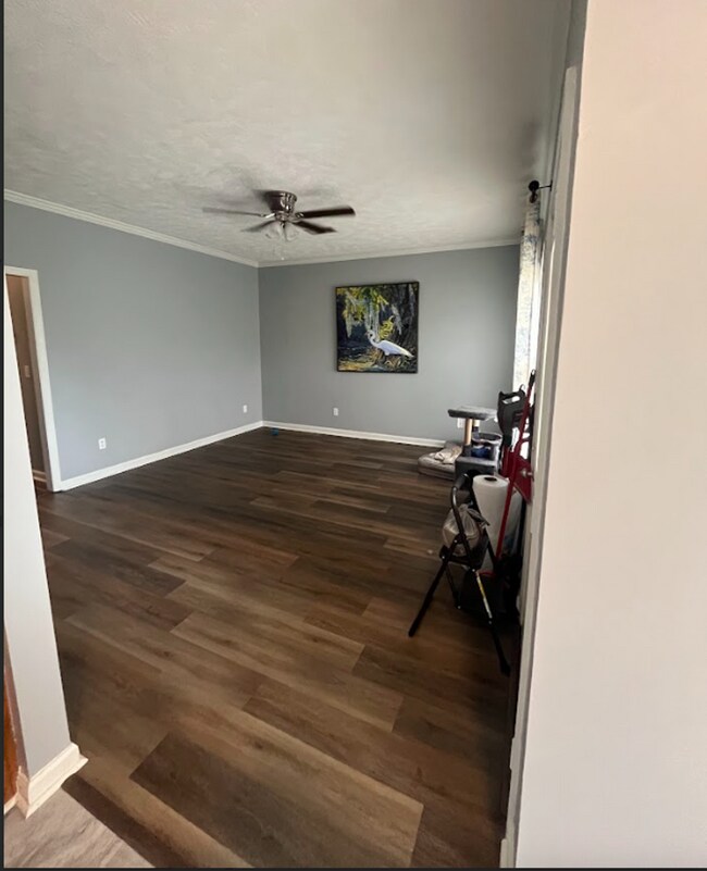 Building Photo - Convenient Starkville Home with 2-Car Garage