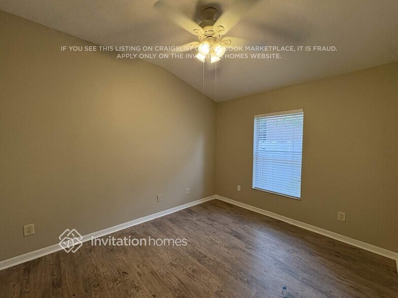 Building Photo - 6938 Gray Catbird Loop