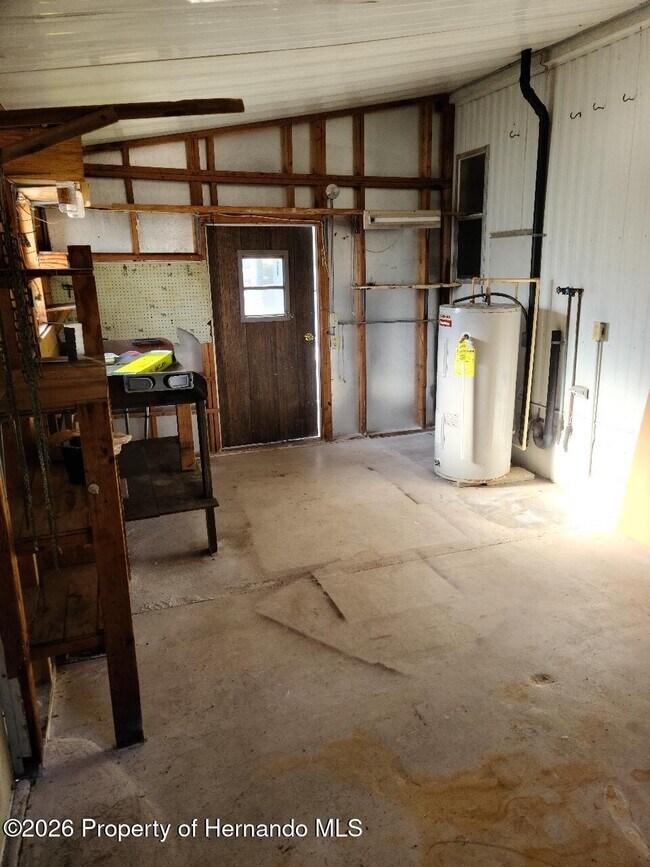 Building Photo - 15466 Brookridge Blvd