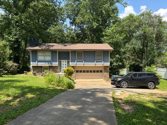 Building Photo - 77 Overlook Rd
